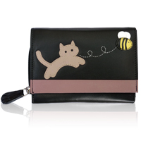 Ciccia cat chasing buzzy bee purse